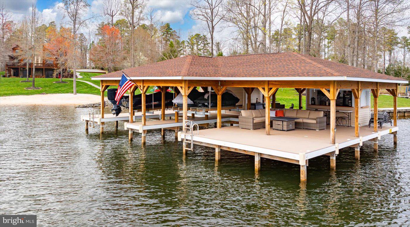 THE WATERS AT LAKE ANNA - Residential