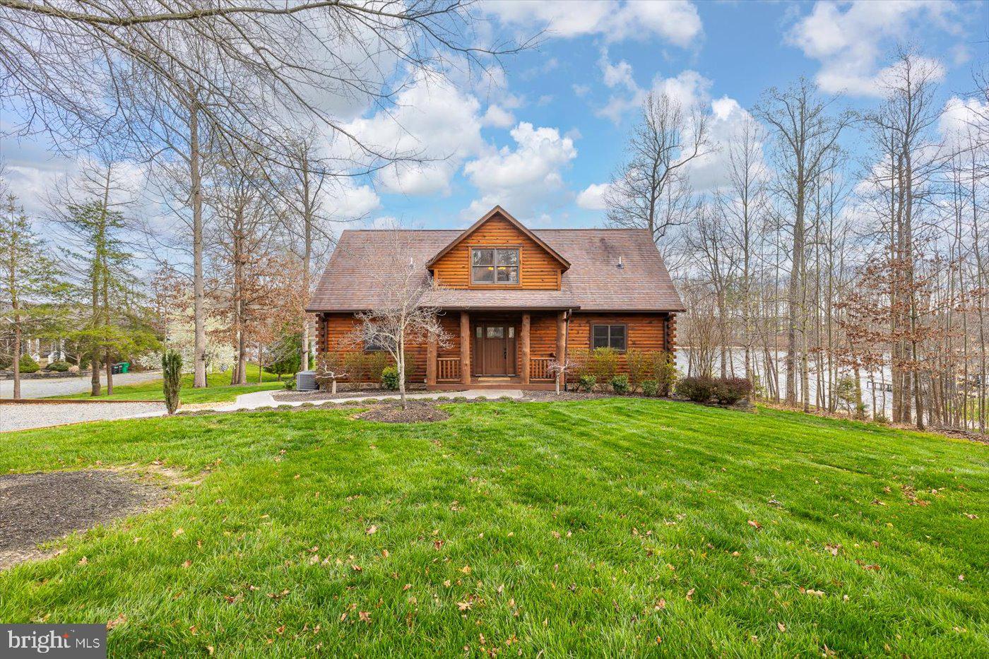 THE WATERS AT LAKE ANNA - Residential