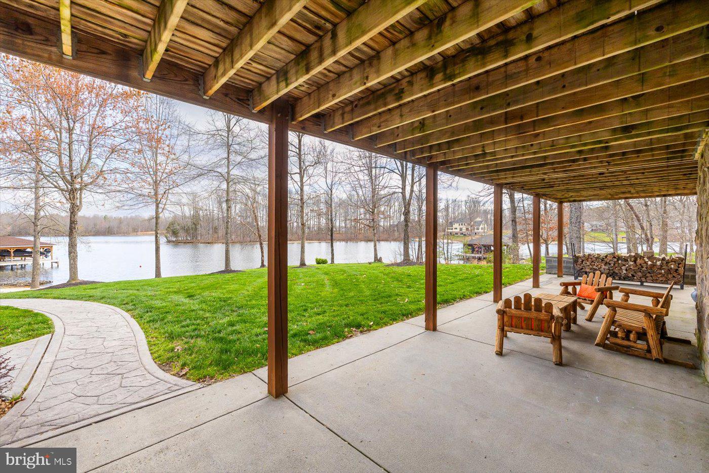 THE WATERS AT LAKE ANNA - Residential