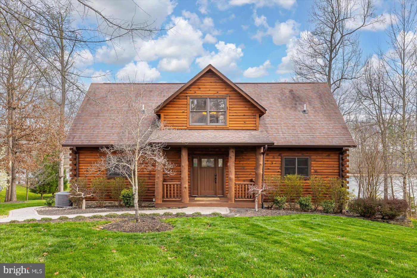 THE WATERS AT LAKE ANNA - Residential