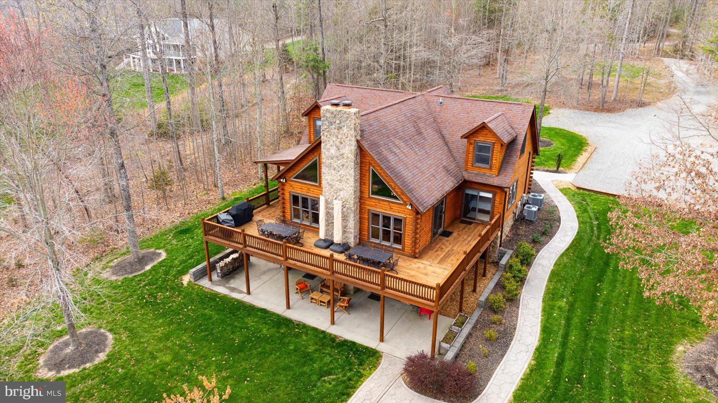 THE WATERS AT LAKE ANNA - Residential