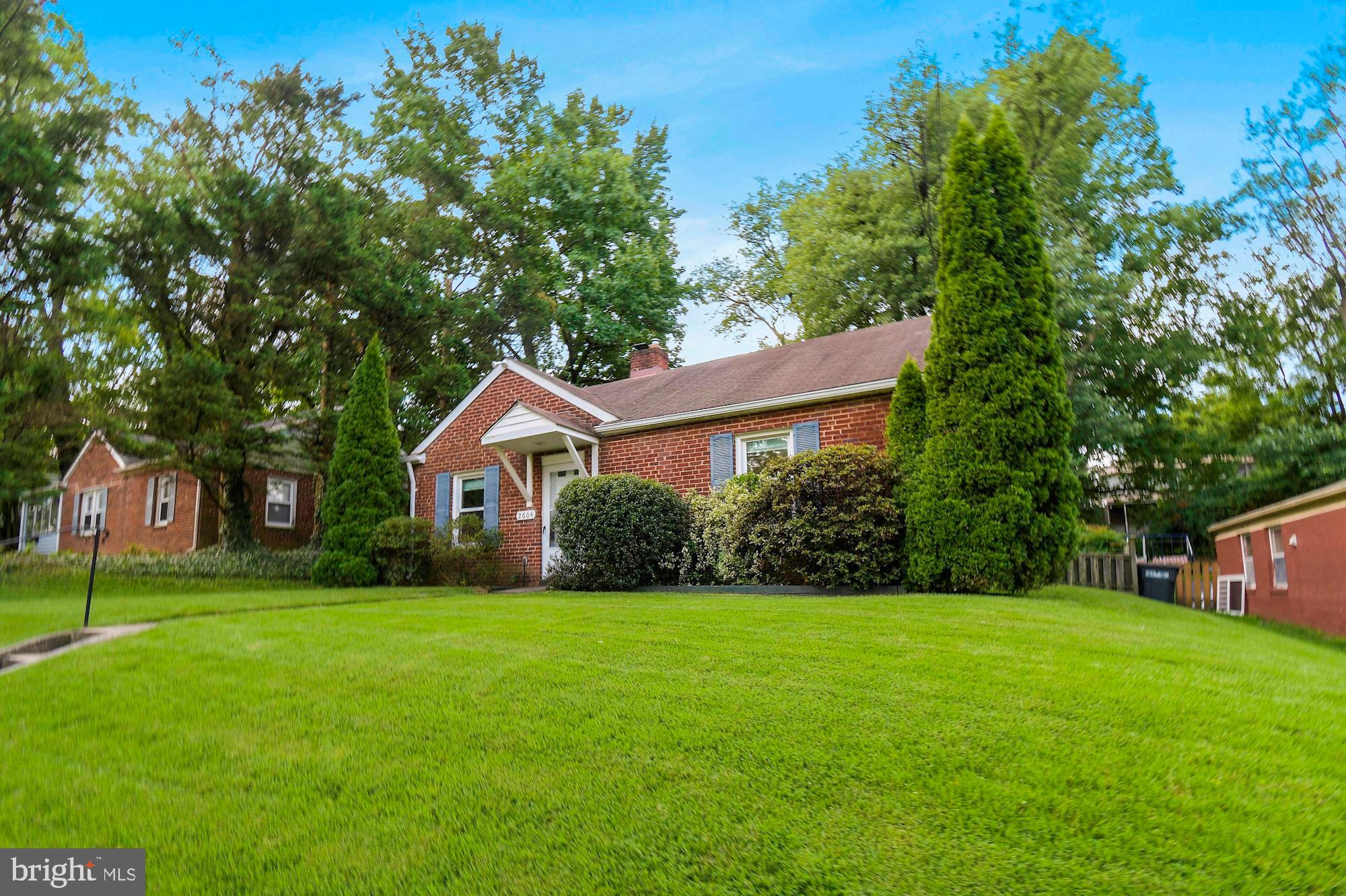 WHEATON HILLS - Residential