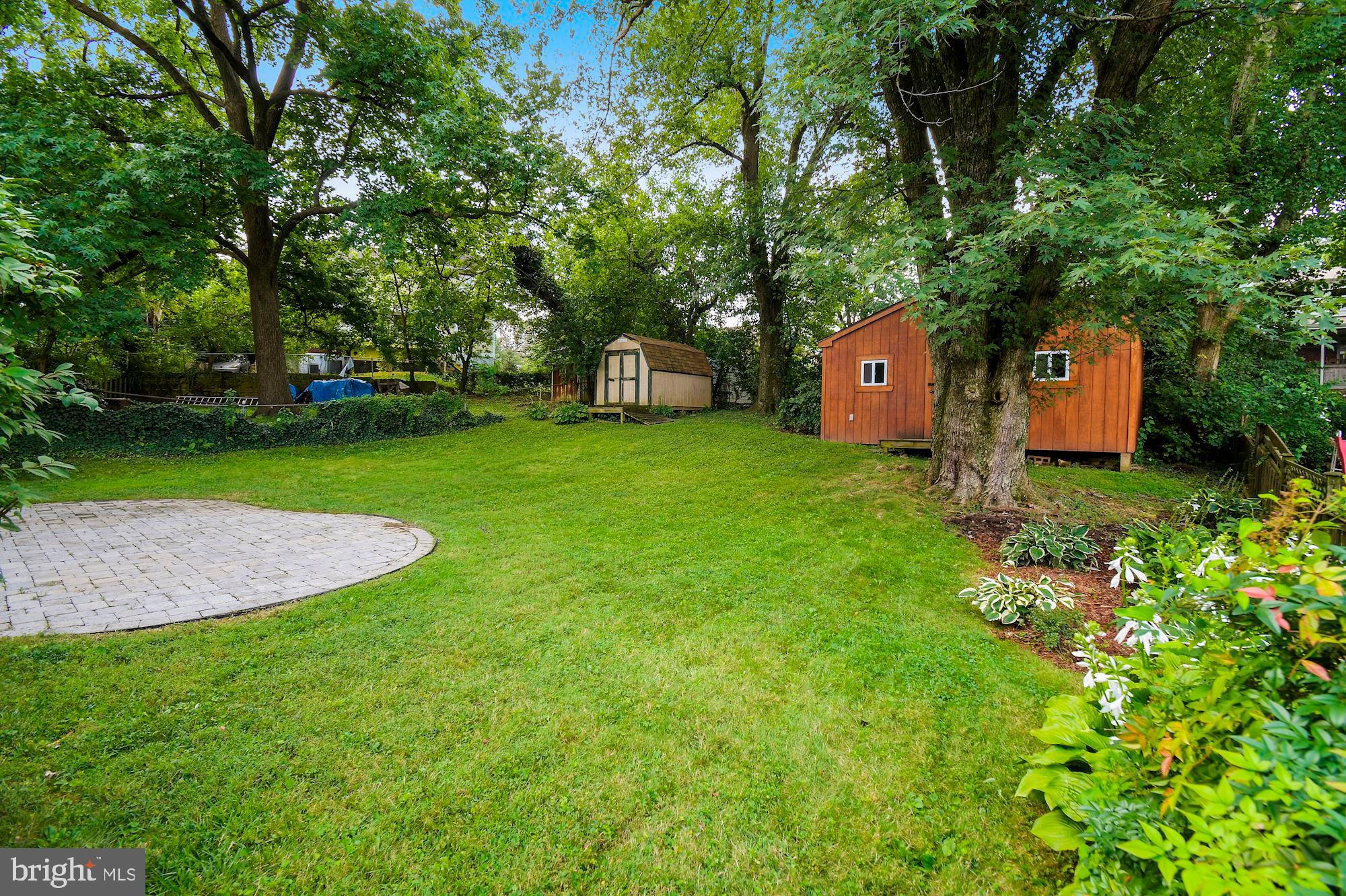 WHEATON HILLS - Residential