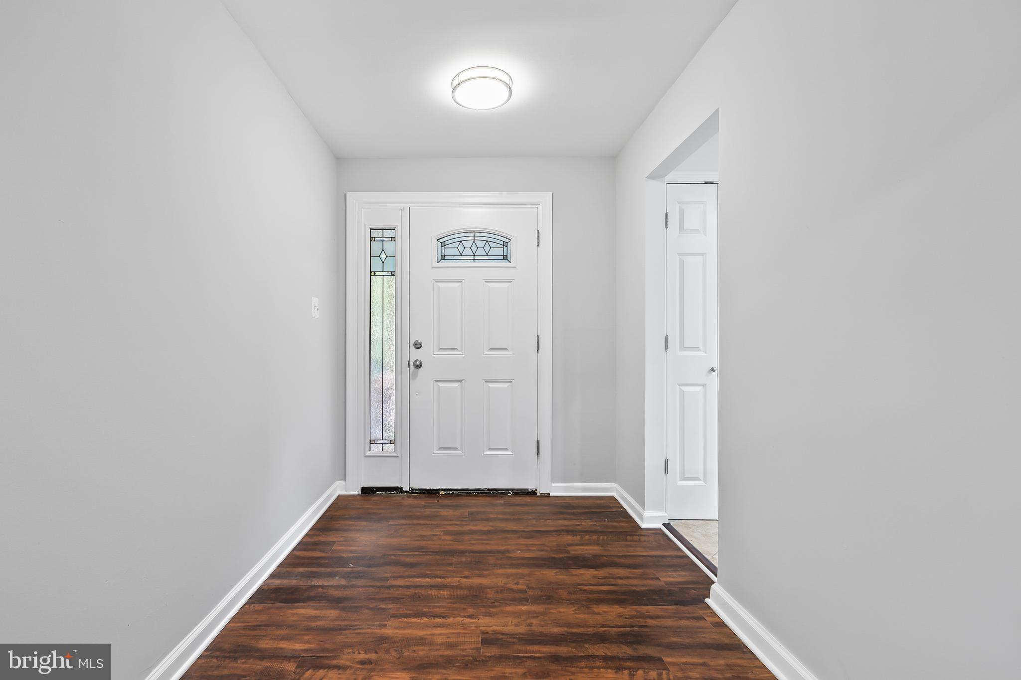 RESTON - Residential