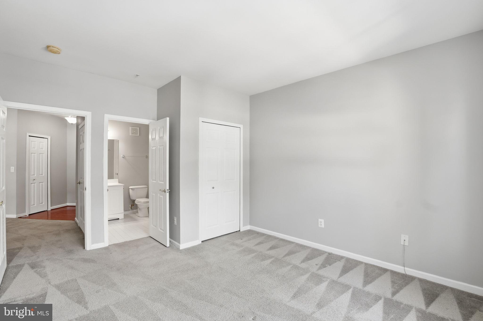 REGENT PARK - Residential