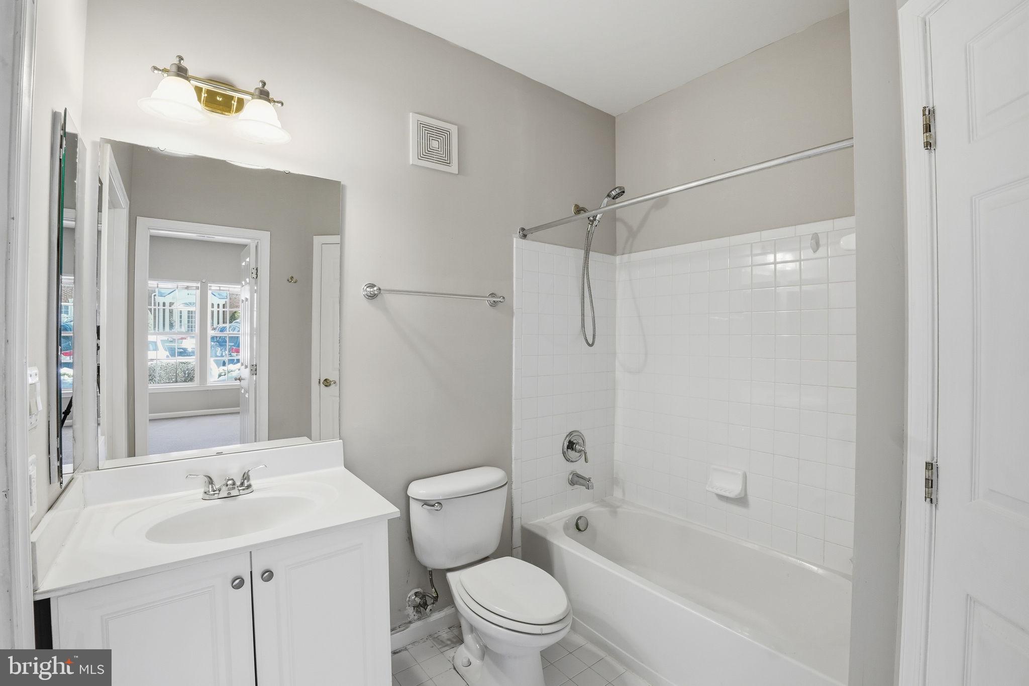 REGENT PARK - Residential