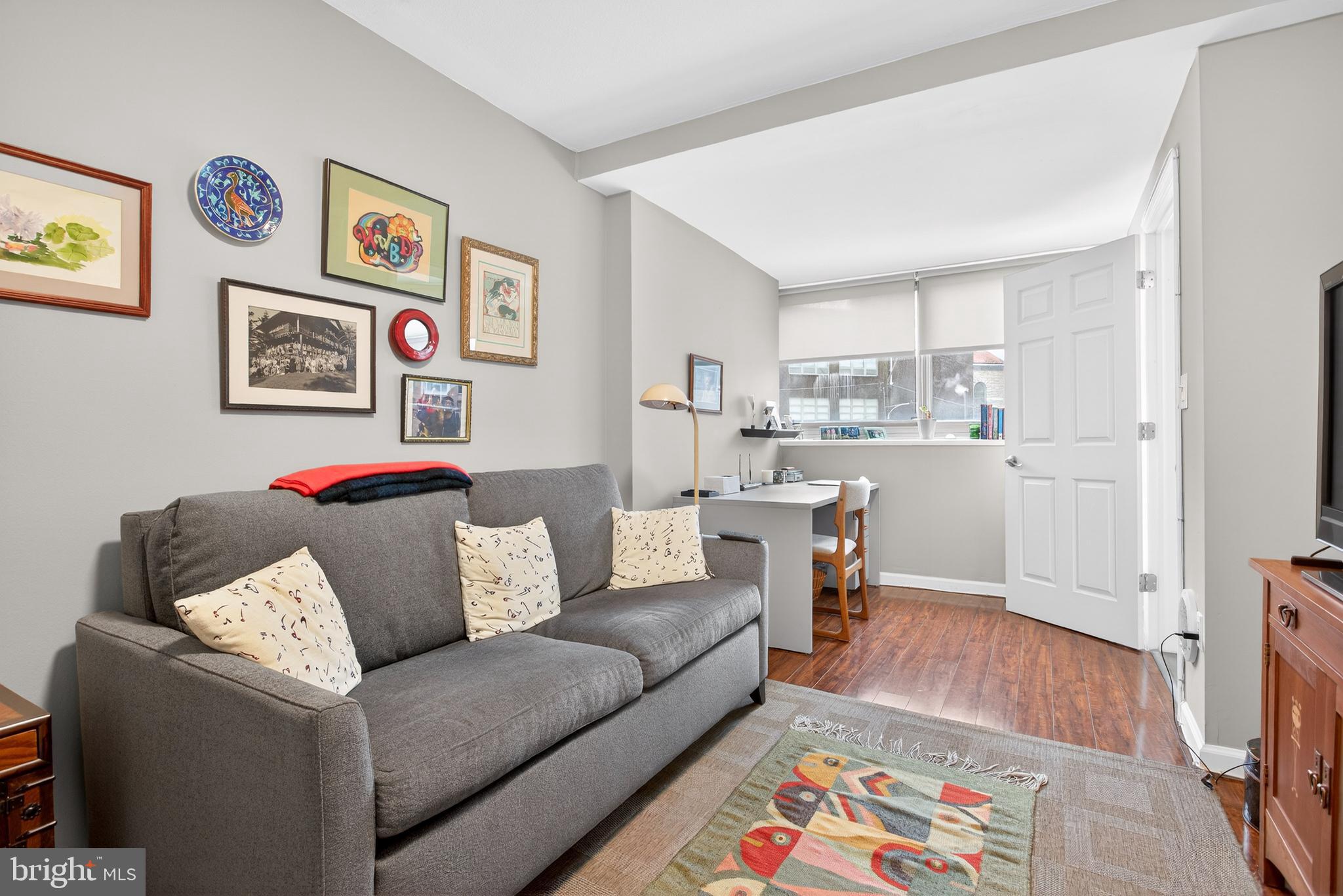 ART MUSEUM AREA - Residential