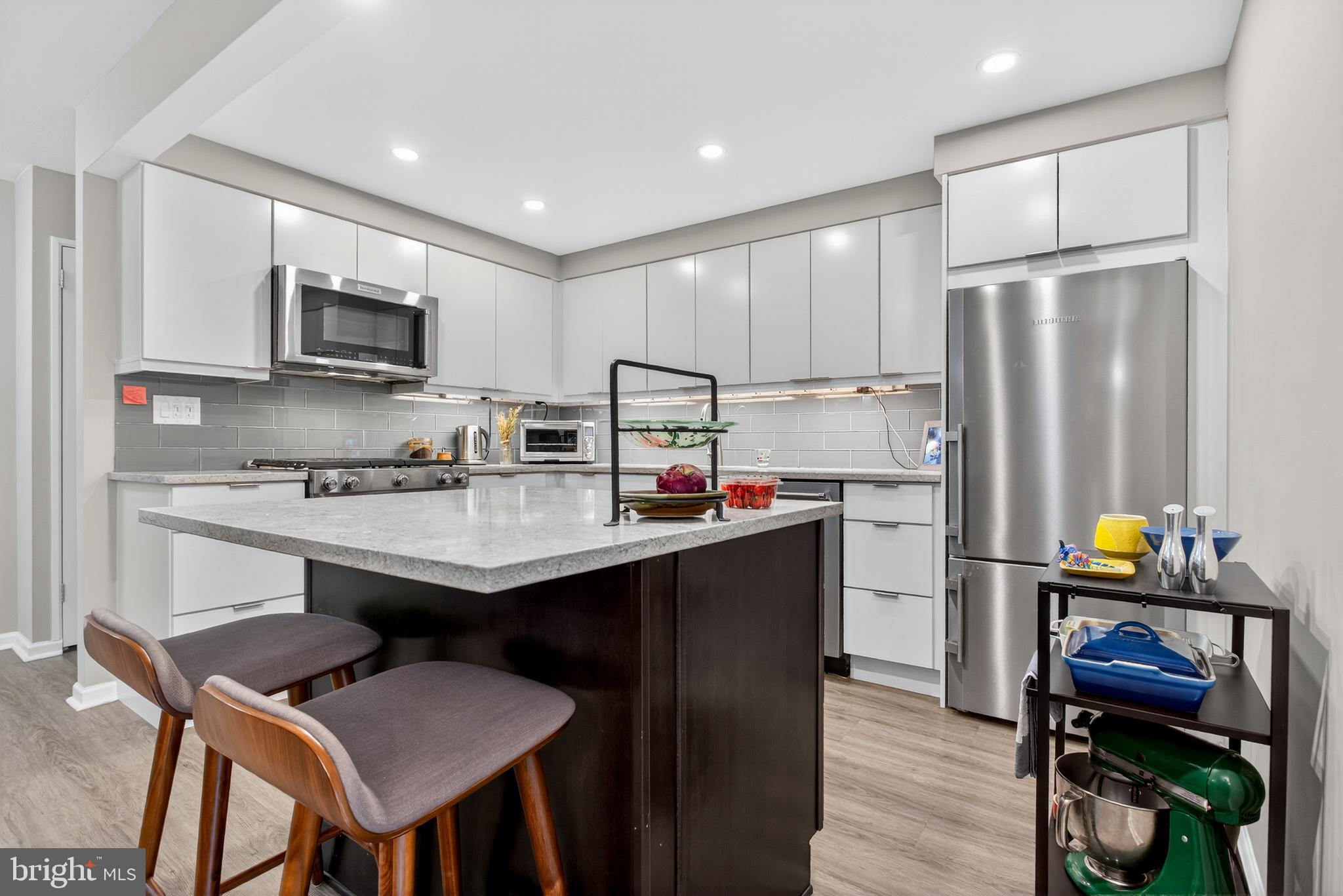 ART MUSEUM AREA - Residential