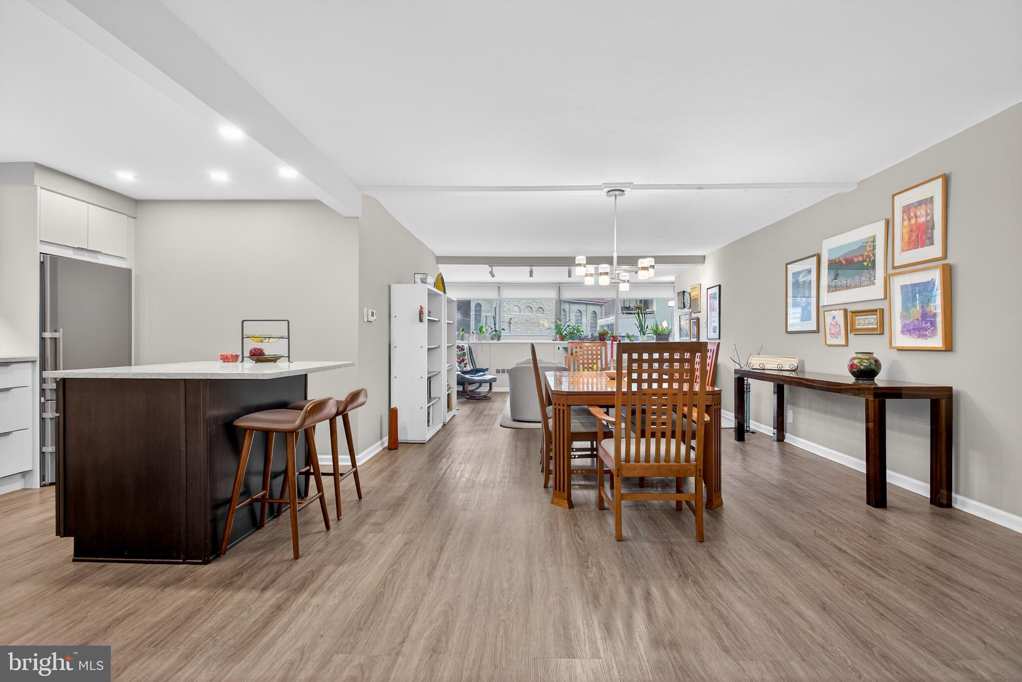 ART MUSEUM AREA - Residential