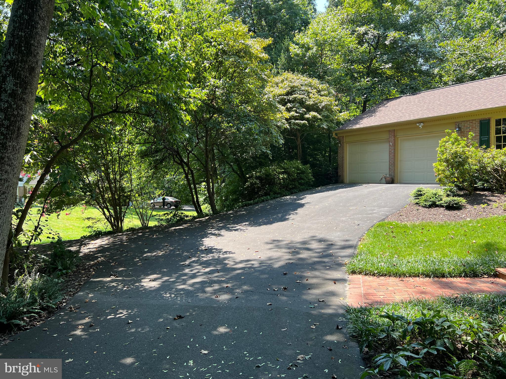 HICKORY CREEK - Residential Lease