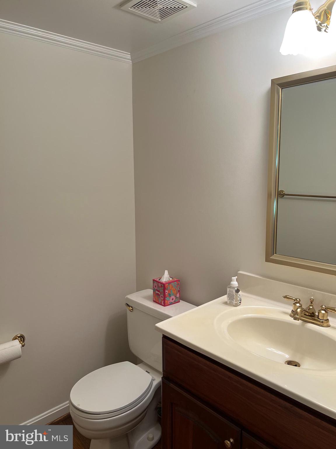 HICKORY CREEK - Residential Lease