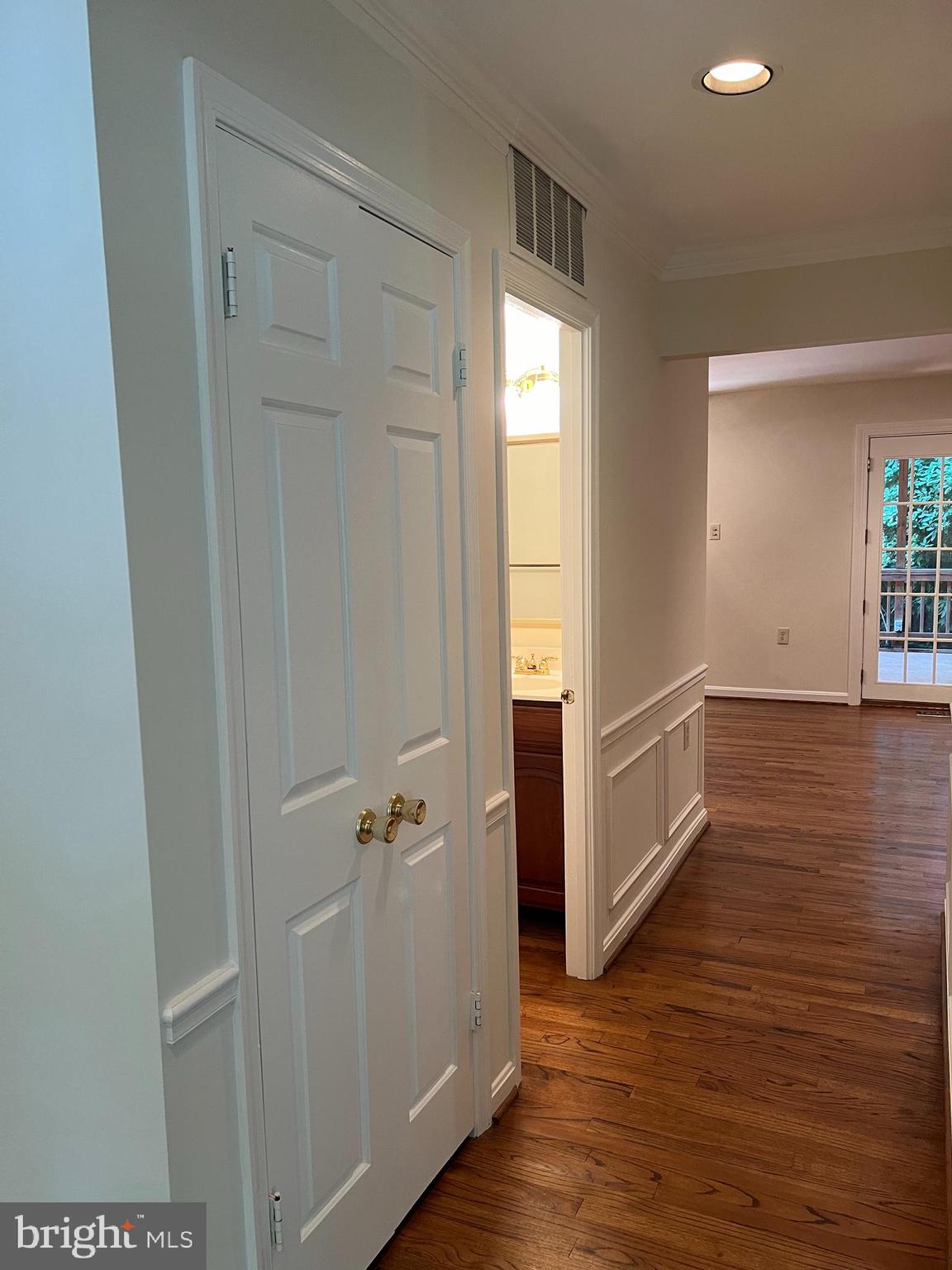 HICKORY CREEK - Residential Lease