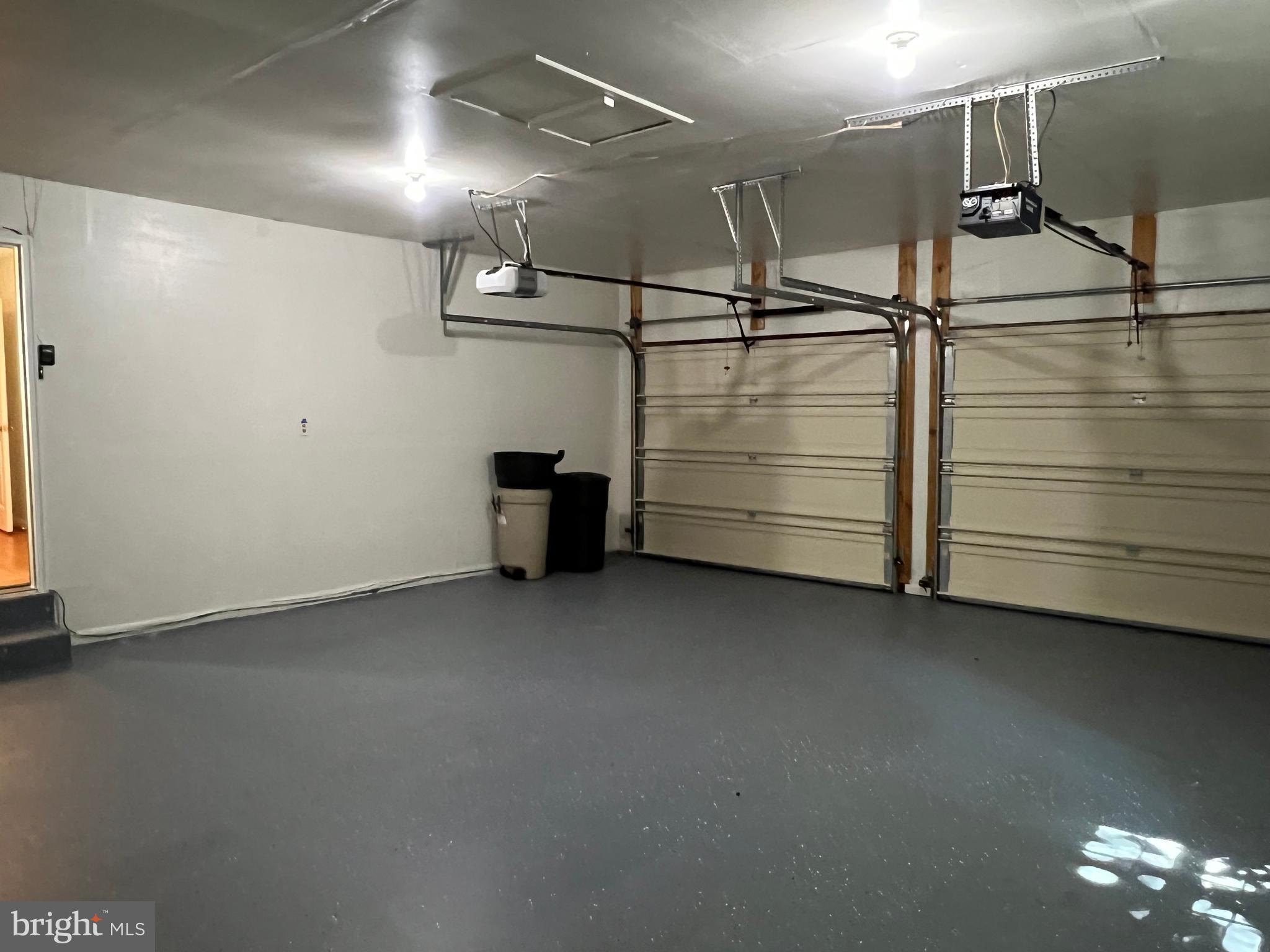 HICKORY CREEK - Residential Lease