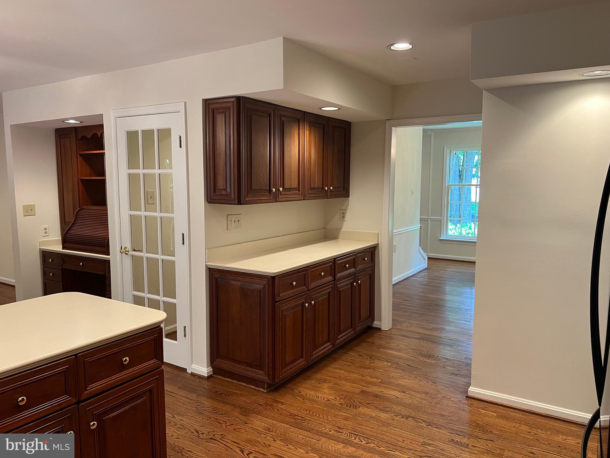 HICKORY CREEK - Residential Lease