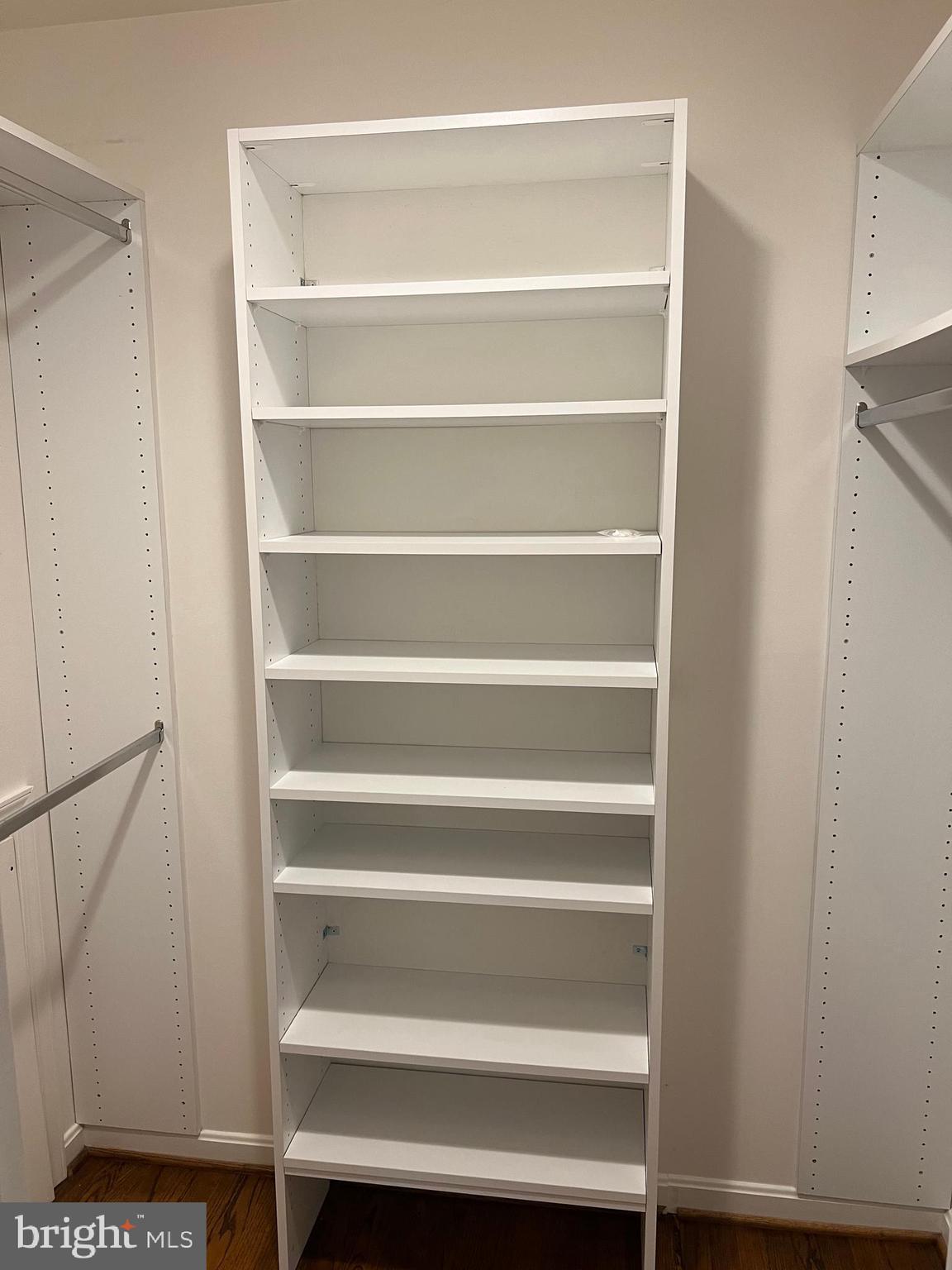 HICKORY CREEK - Residential Lease