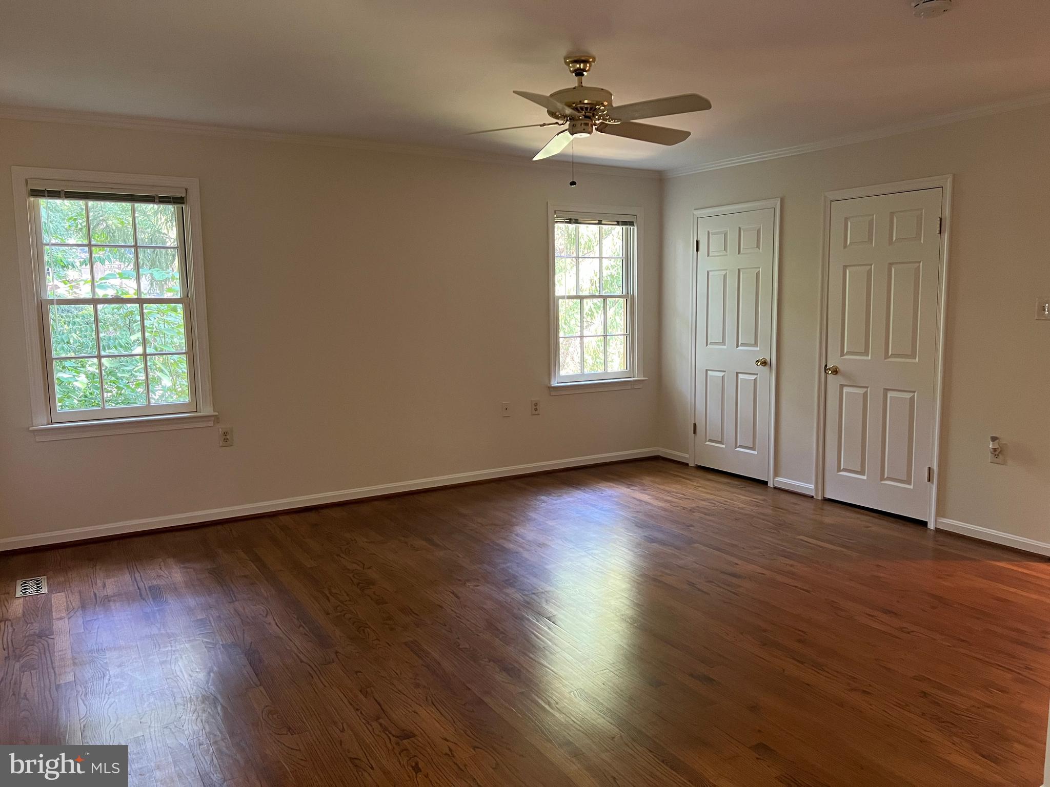 HICKORY CREEK - Residential Lease