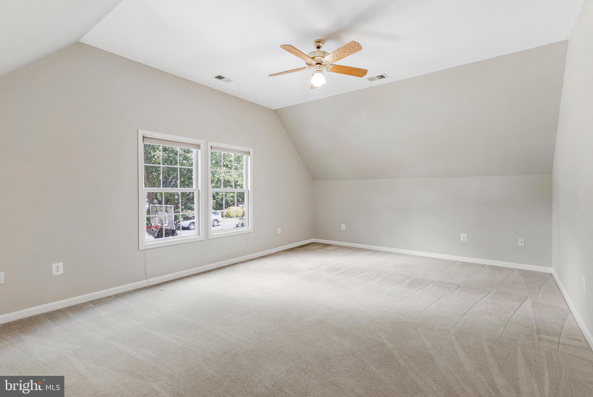 WOODLAND - Residential