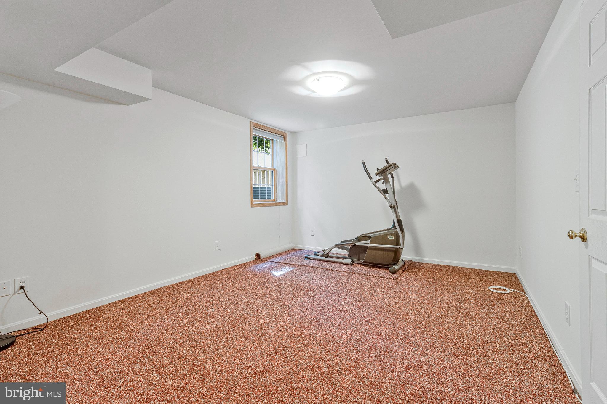 WOODLAND - Residential