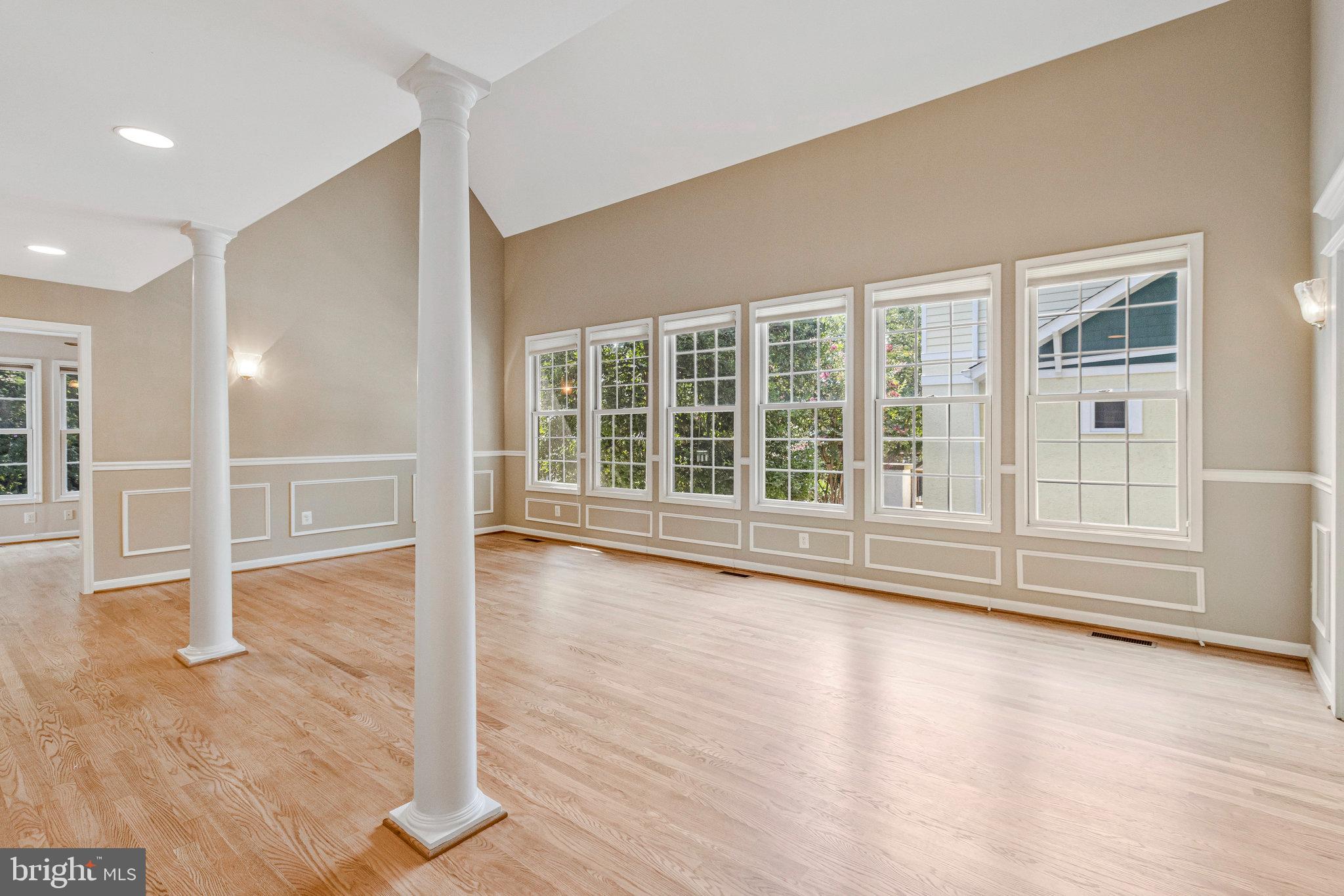 WOODLAND - Residential