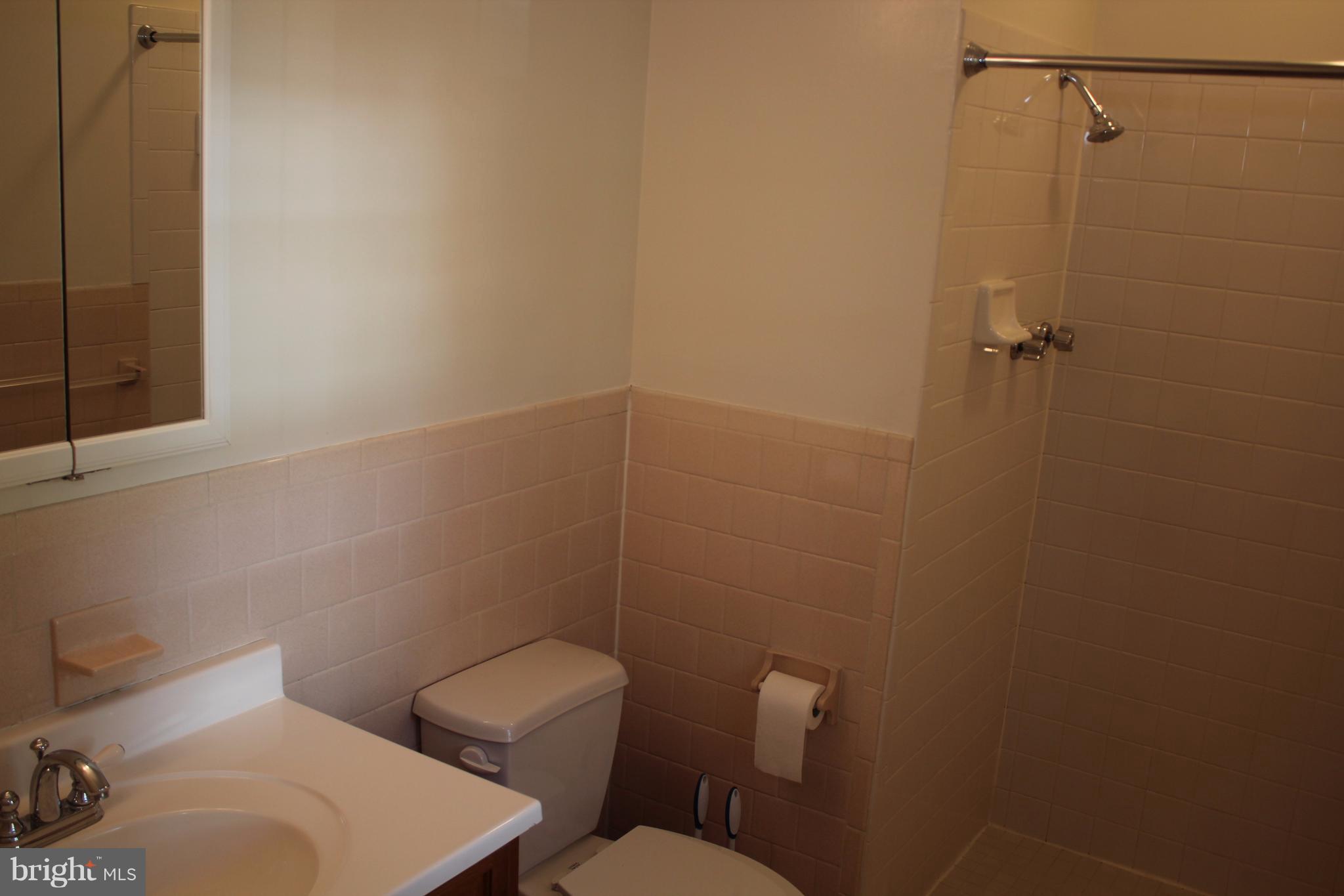 DONCASTER ESTATES - Residential Lease