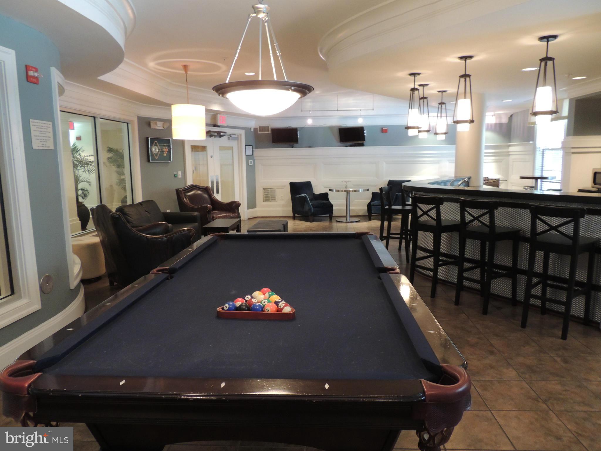 THE COLONNADE AT KENTLANDS - Residential