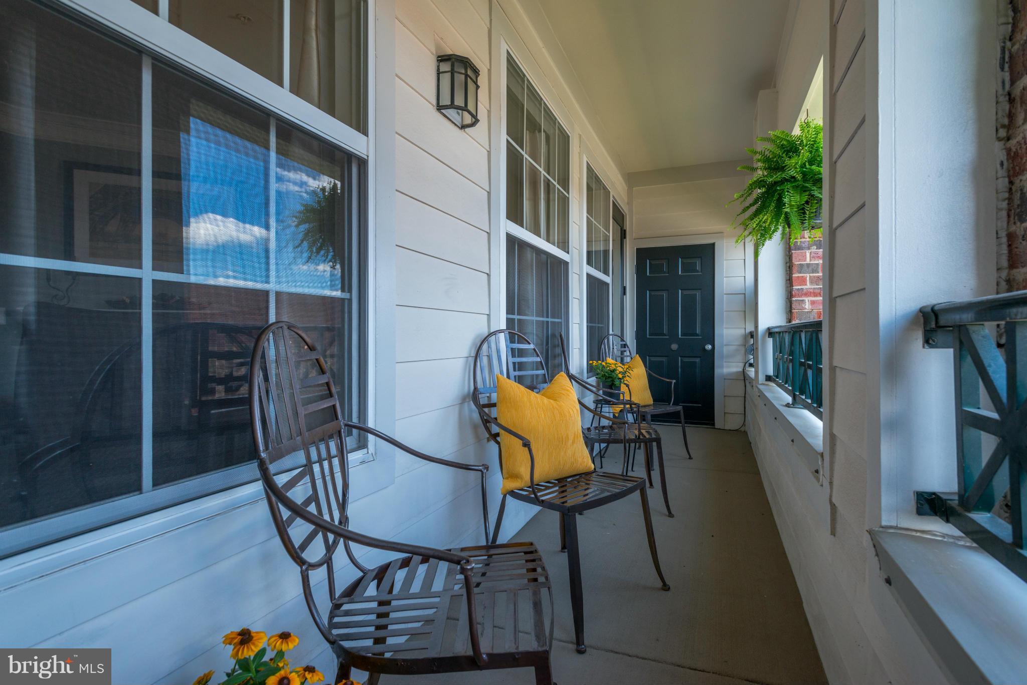 THE COLONNADE AT KENTLANDS - Residential