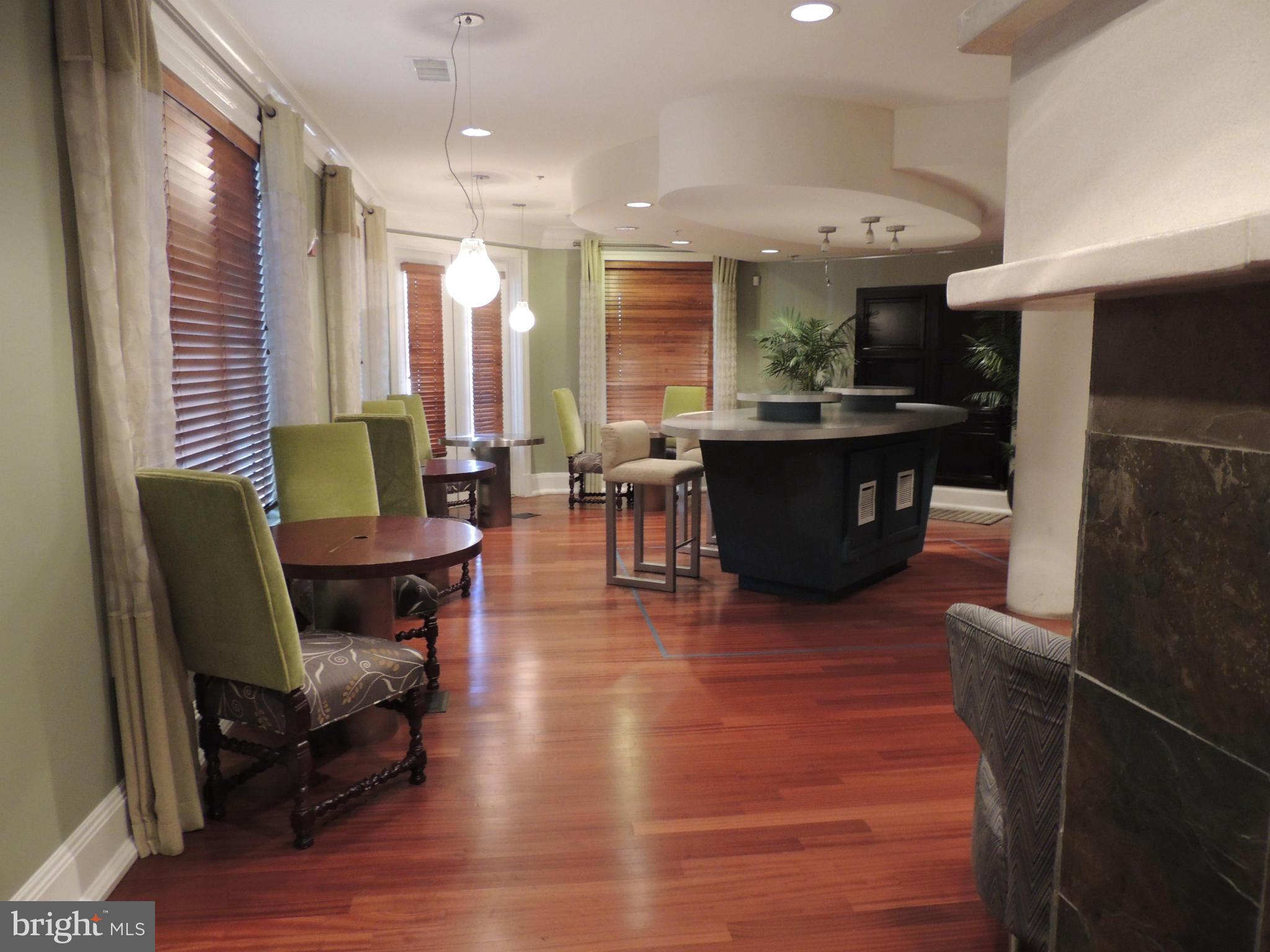 THE COLONNADE AT KENTLANDS - Residential