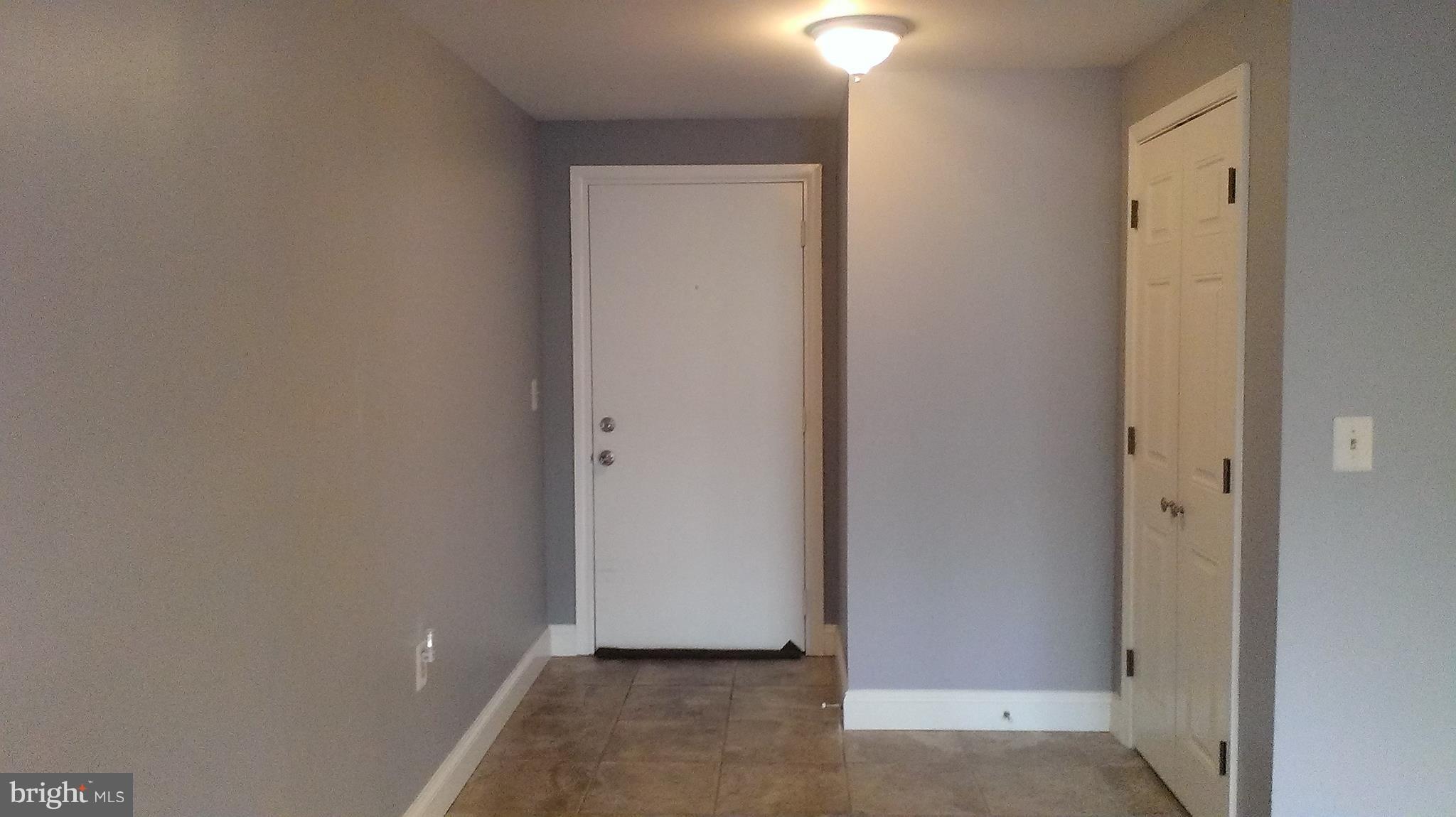 FARMINGDALE - Residential Lease