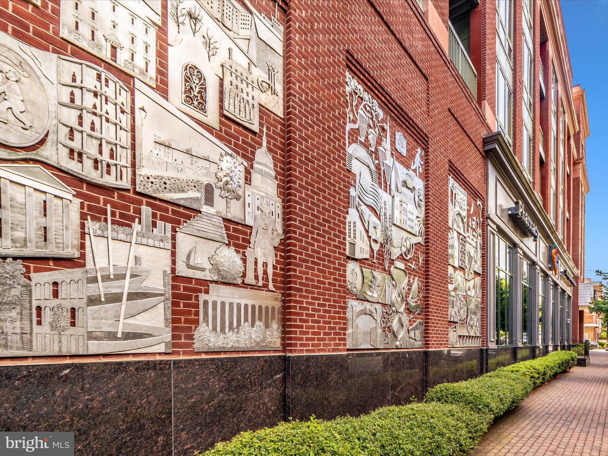 OLD TOWN ALEXANDRIA - Residential