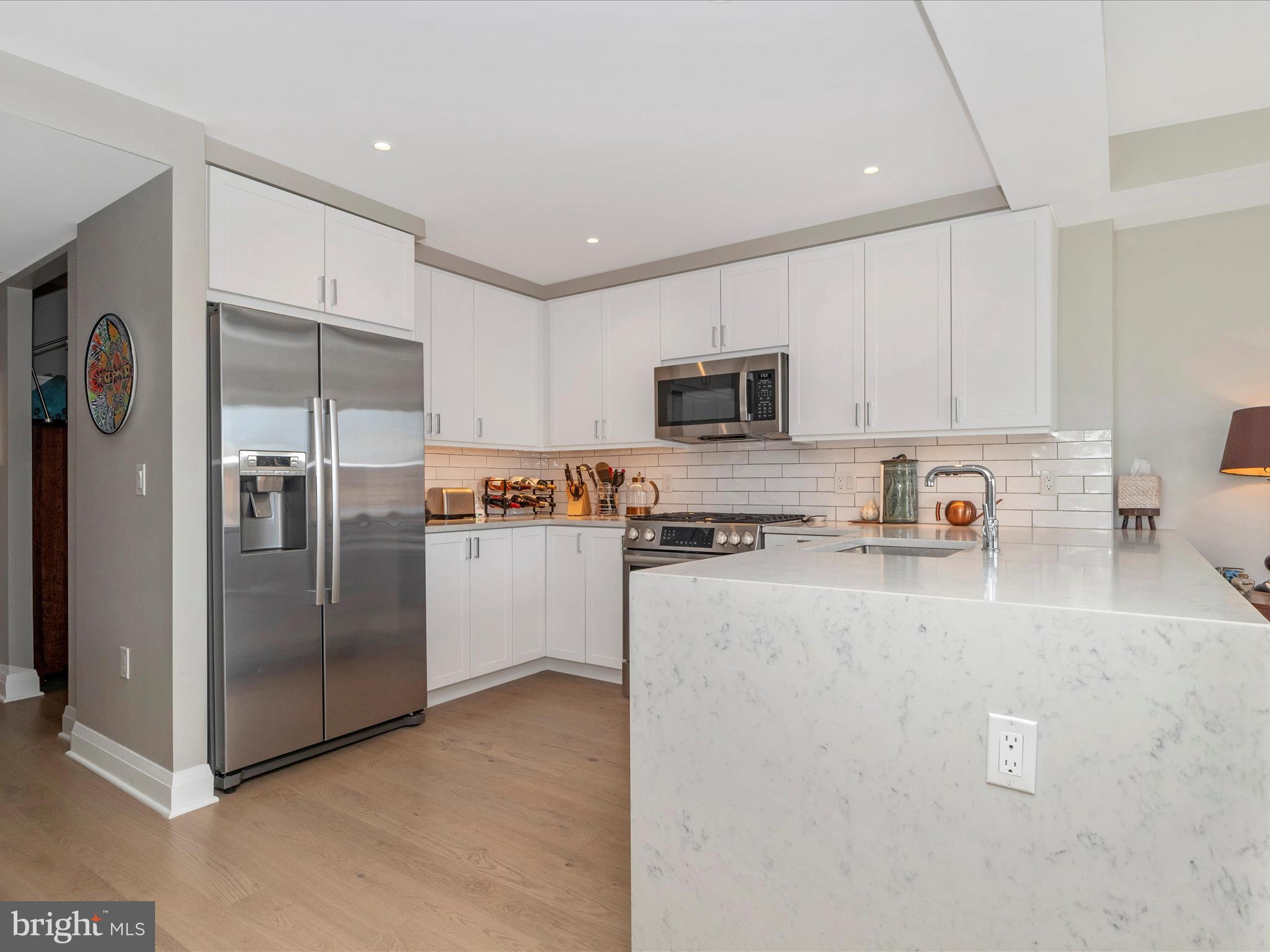 OLD TOWN ALEXANDRIA - Residential