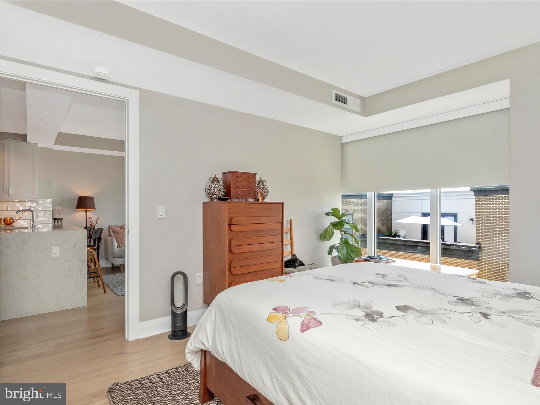 OLD TOWN ALEXANDRIA - Residential