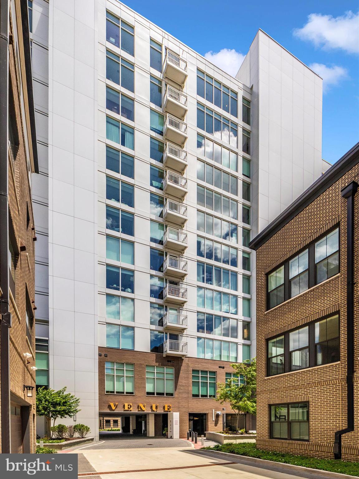 OLD TOWN ALEXANDRIA - Residential