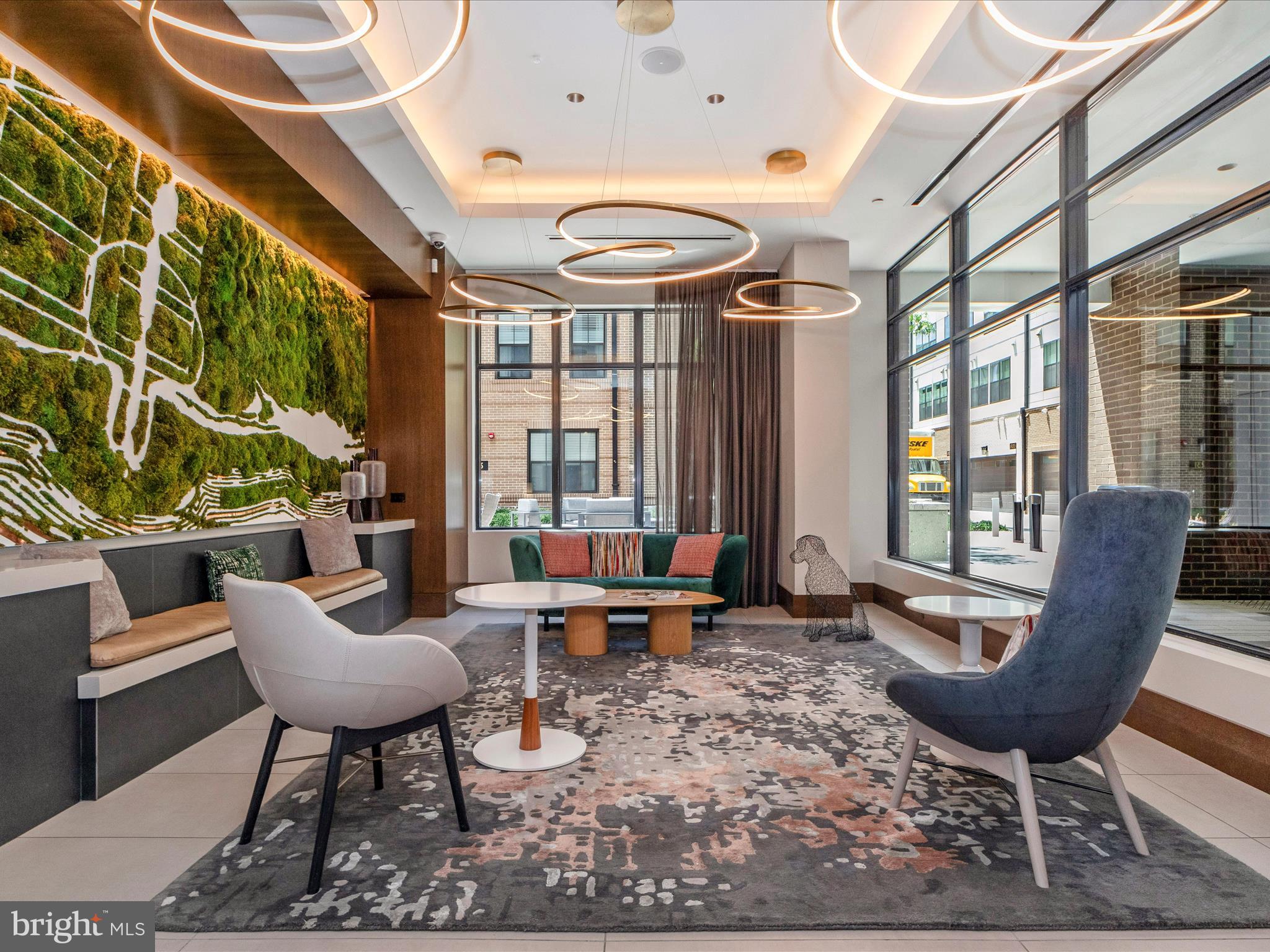 OLD TOWN ALEXANDRIA - Residential