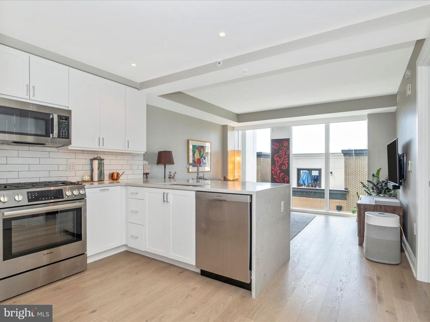 ✨ Stylish One-Bedroom + Versatile Den at The Venue ✨
Welcome to The Venue, Old Town’s premier luxury condominium community. This thoughtfully designed one-bedroom + spacious den residence offers 875 sq. ft. of smartly used living space — larger than many comparable units in the building — and the perfect blend of comfort, style, and flexibility.
The open-concept living area is filled with natural light, while the den serves as a true bonus space. Whether you need a dedicated home office, a cozy reading retreat, or an occasional guest nook, this area adapts to your lifestyle. Buyers who prefer added privacy will appreciate how easily a barn door or sliding panel could be added, making the space even more versatile.
The chef’s kitchen is a showpiece, featuring upgraded appliances, quartz countertops, coordinating backsplash, and custom cabinetry. Every detail was selected to deliver both beauty and function. The efficient floor plan makes the home feel even larger than its square footage.
Life at The Venue is turn-key and elevated. A concierge and on-site manager provide daily convenience, while the building’s amenities are second to none:
Rooftop terrace with panoramic views of the Potomac, DC monuments, National Harbor, and Old Town skyline as well as :
**Outdoor grilling stations and a cozy fire pit for entertaining year-round
**Indoor sky lounge with cocktail bar, fireplace, and flat-screen TV
**State-of-the-art fitness center with barre studio
All of Old Town is at your doorstep — dining, shopping, waterfront trails, and quick access to DCA. An assigned covered garage parking space conveys, and an assumable VA mortgage at 4.75% offers added value.
This residence offers more than just a place to live — it’s a lifestyle. Schedule your tour today and experience why The Venue is one of Old Town’s most coveted addresses.