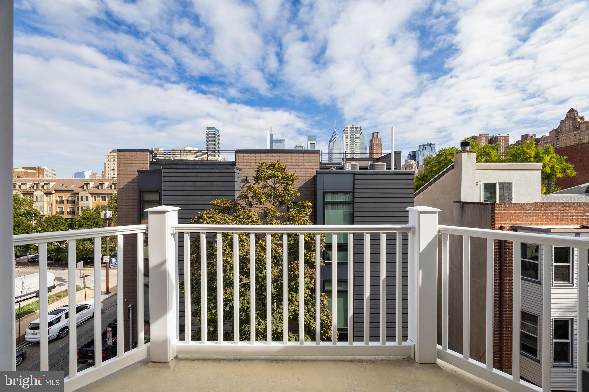 RITTENHOUSE SQUARE - Residential