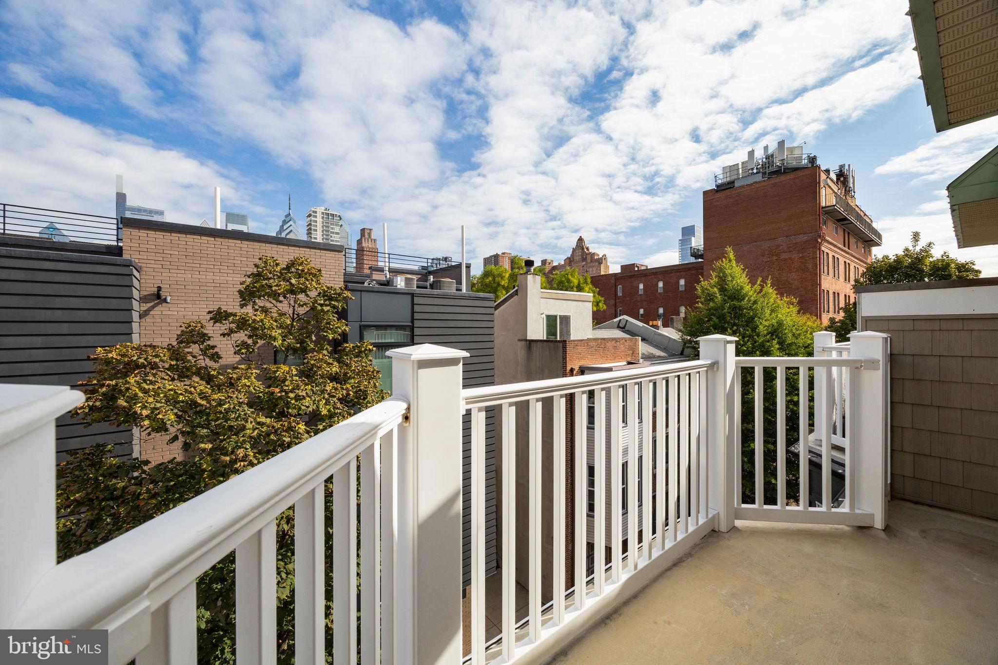RITTENHOUSE SQUARE - Residential