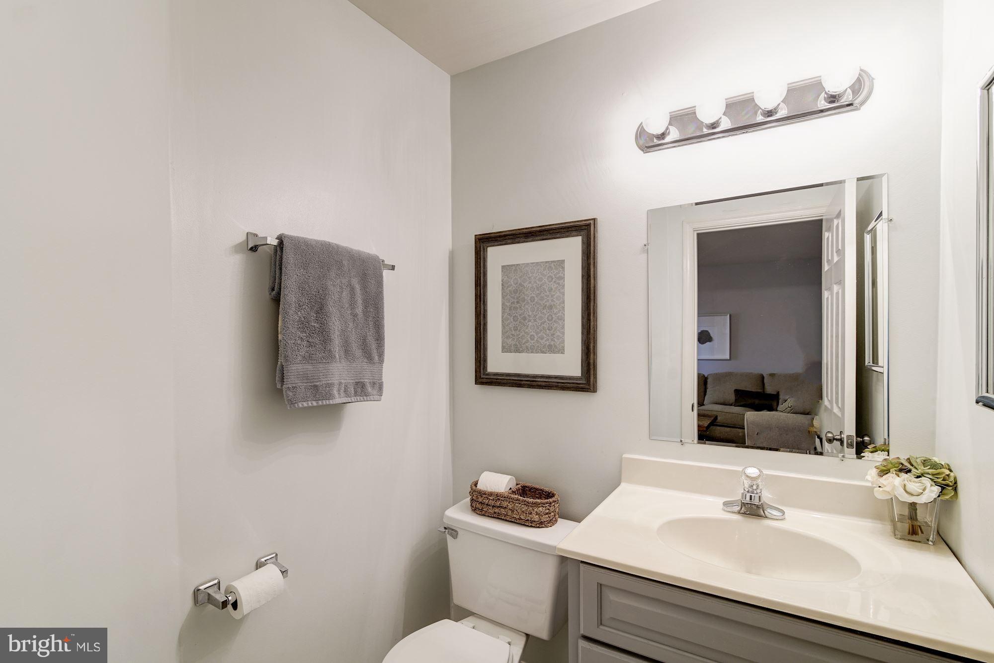 CENTRE RIDGE LAND BAY - Residential