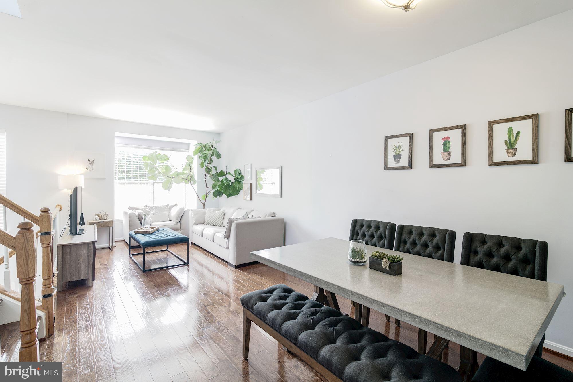 CENTRE RIDGE LAND BAY - Residential