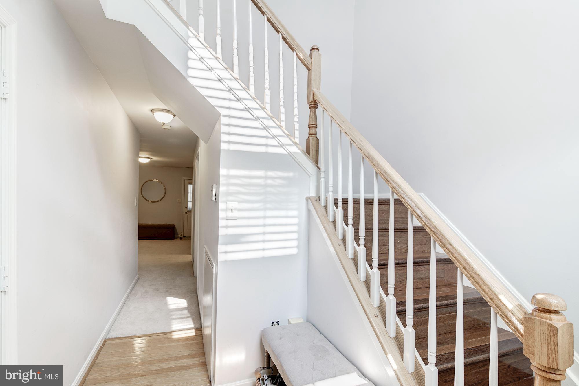 CENTRE RIDGE LAND BAY - Residential