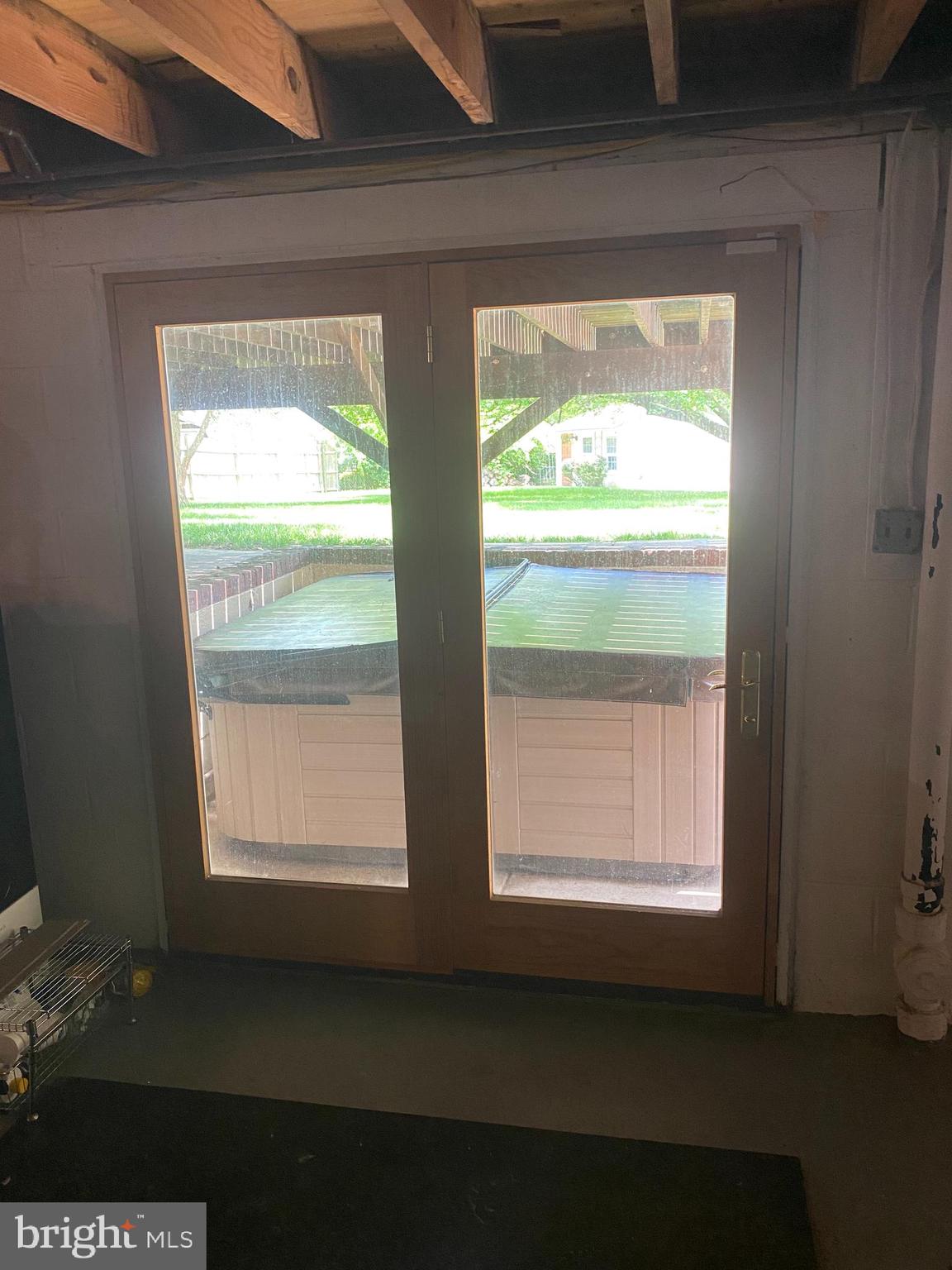 HAYFIELD FARM - Residential