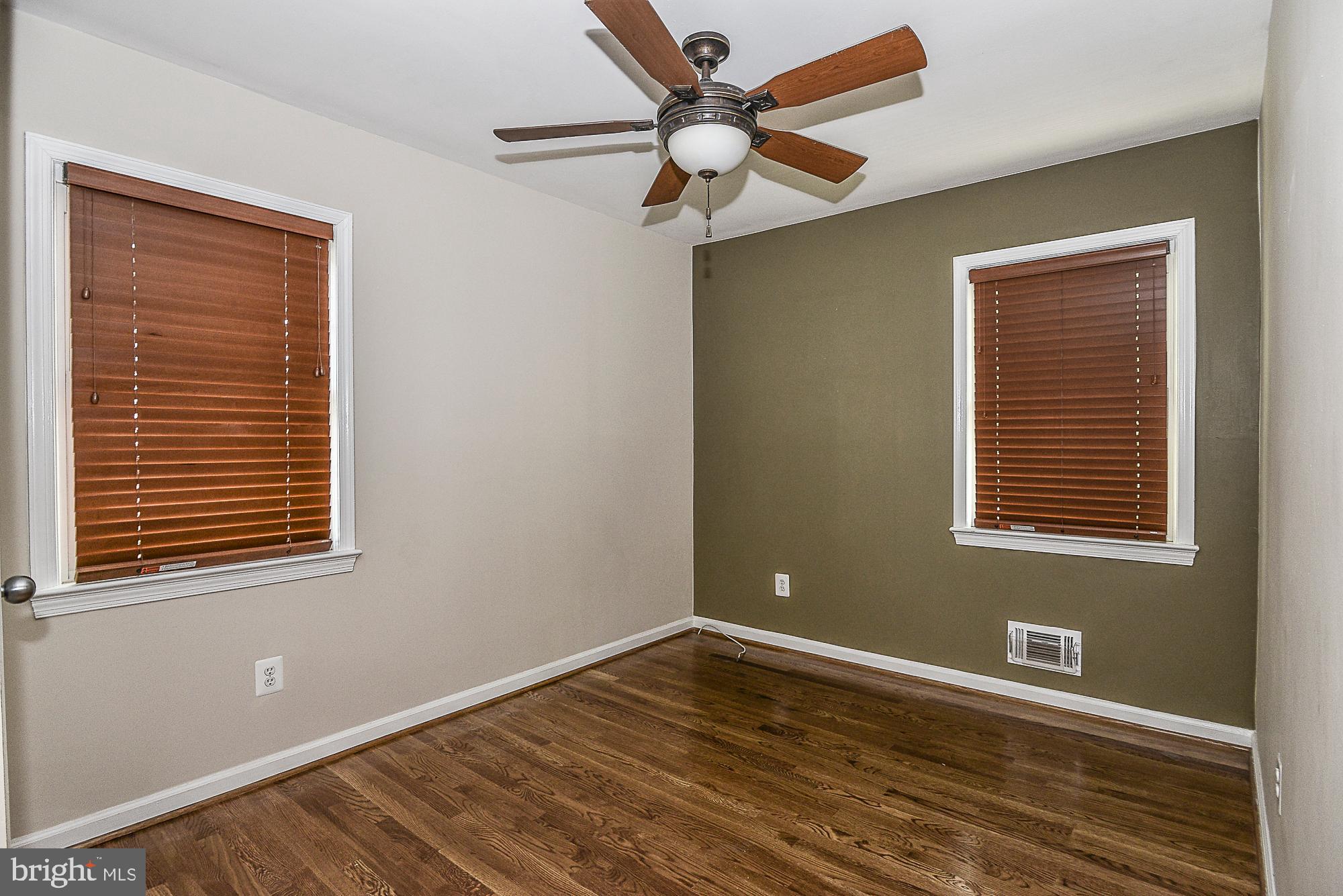 HAYFIELD FARM - Residential