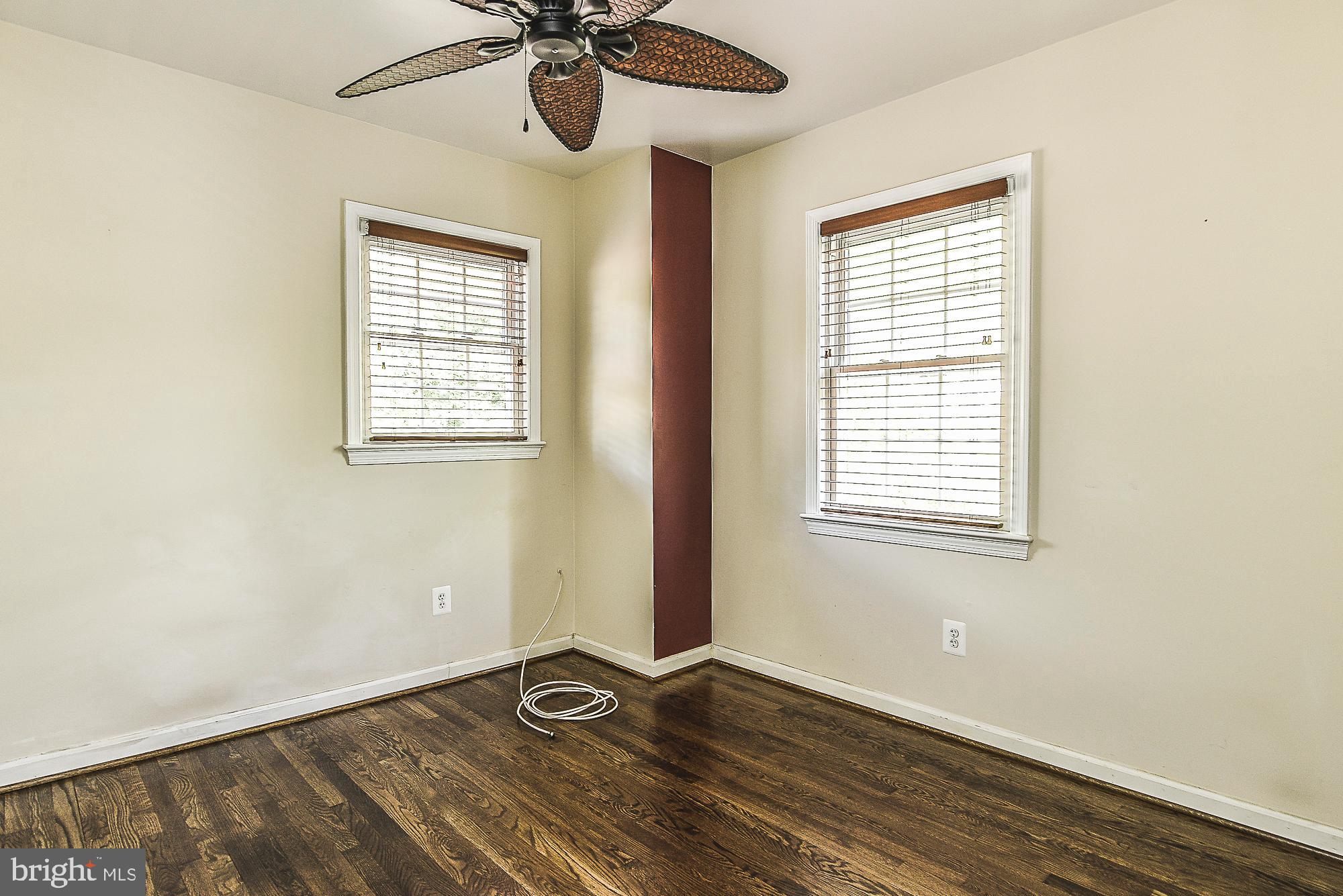 HAYFIELD FARM - Residential