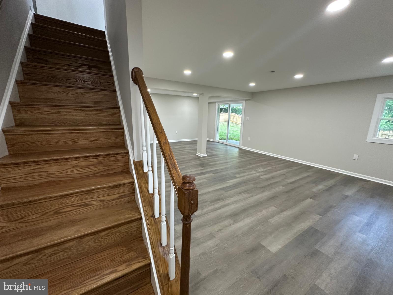 ASHBURN VILLAGE - Residential