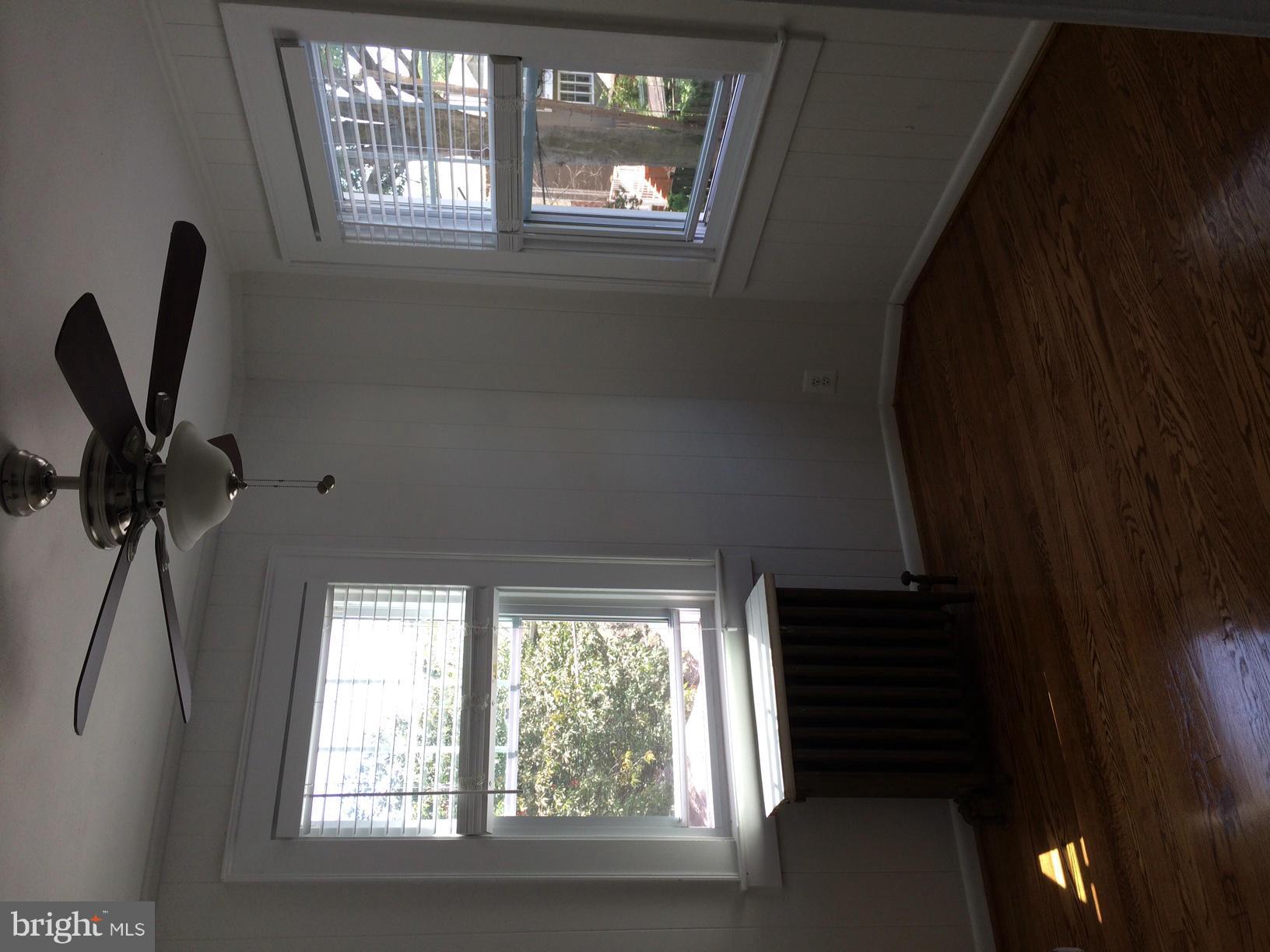 TEMPLE PARK - Residential Lease