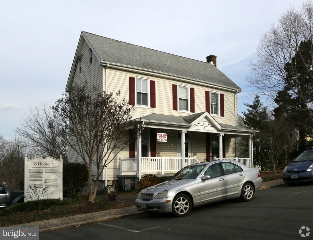 35 HORNER STREET