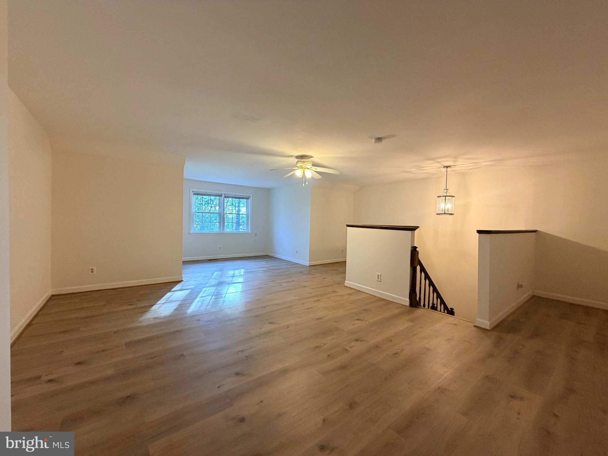 LANDMARK MEWS - Residential Lease