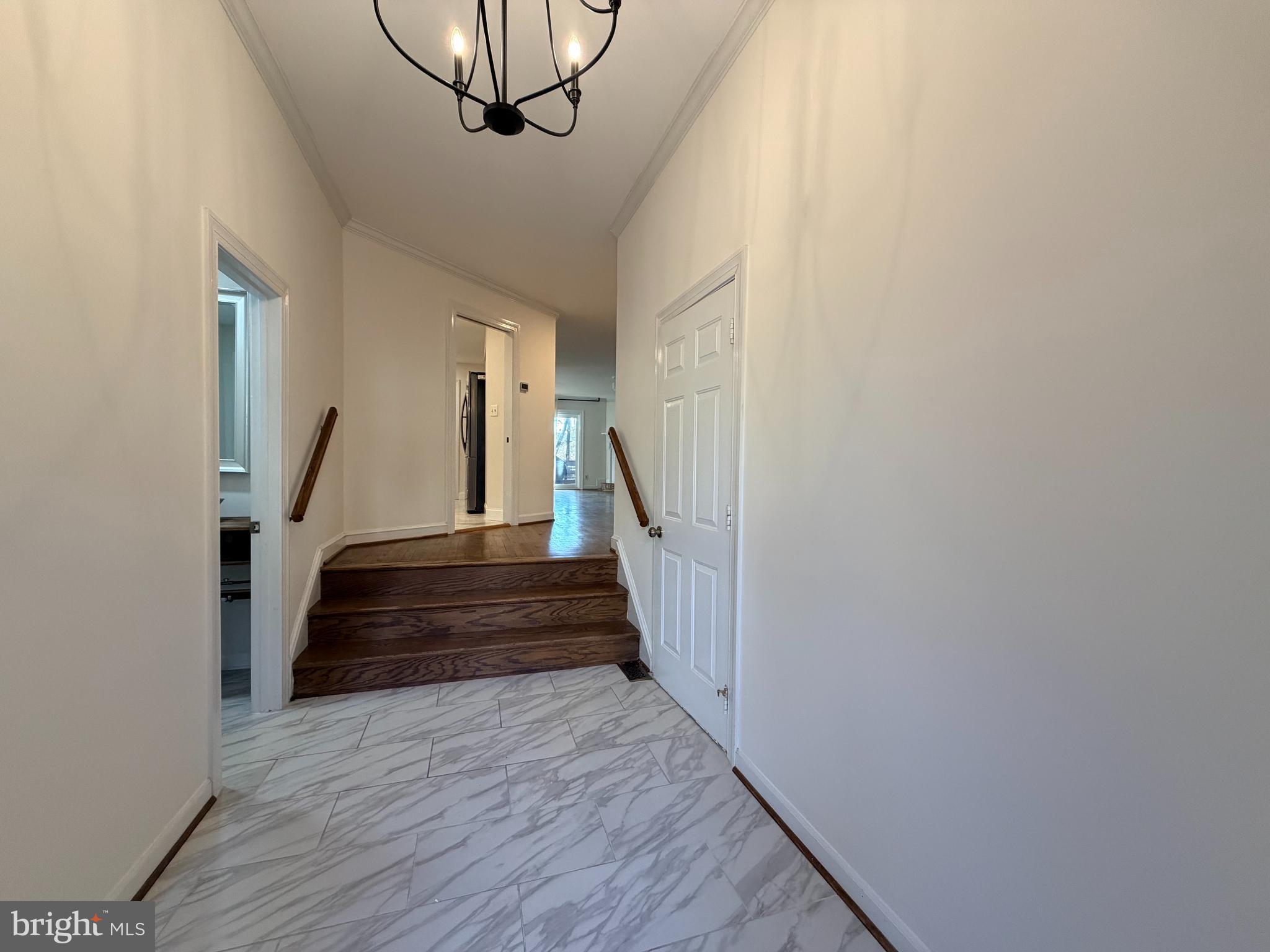 LANDMARK MEWS - Residential Lease