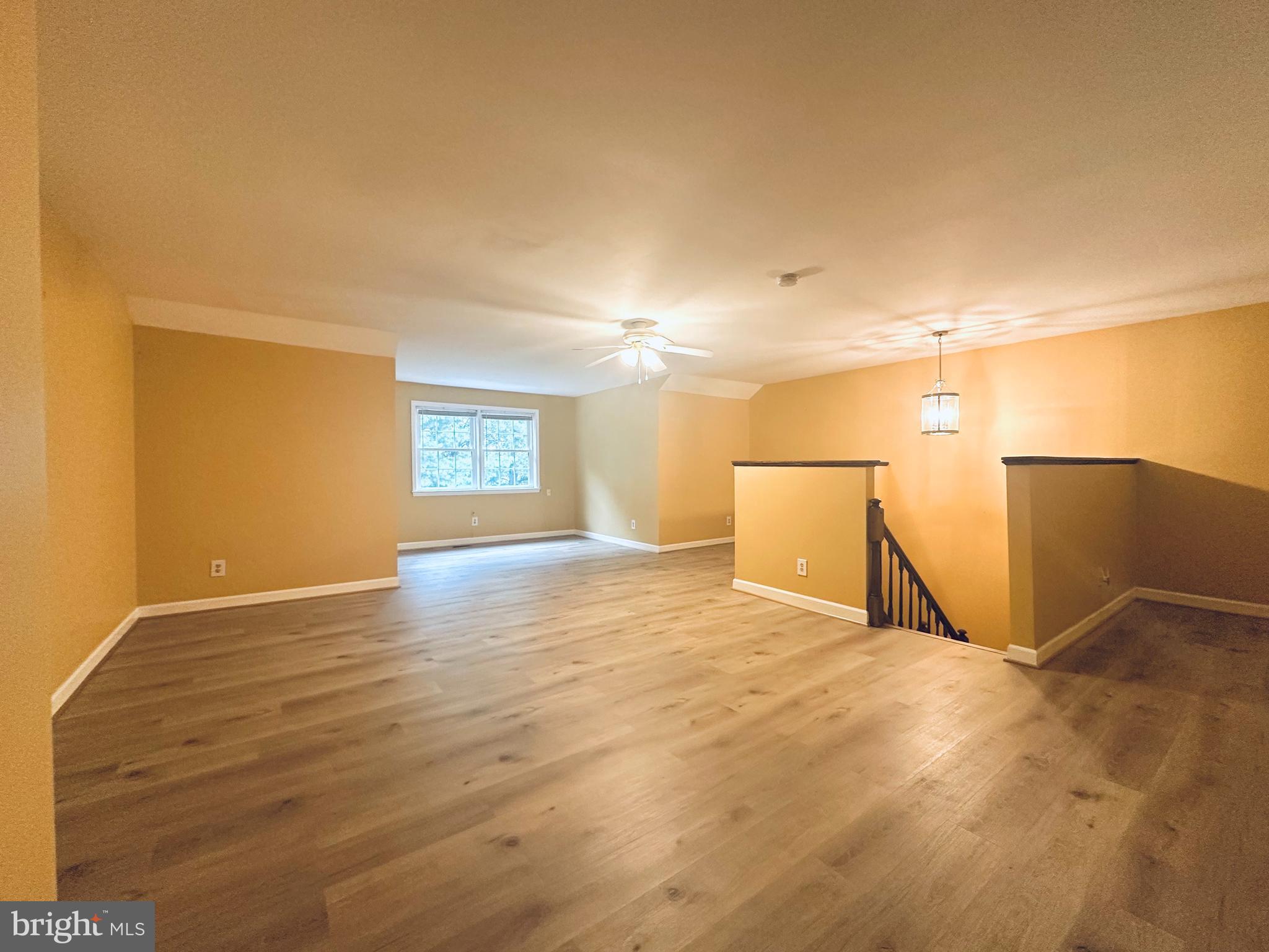 LANDMARK MEWS - Residential Lease