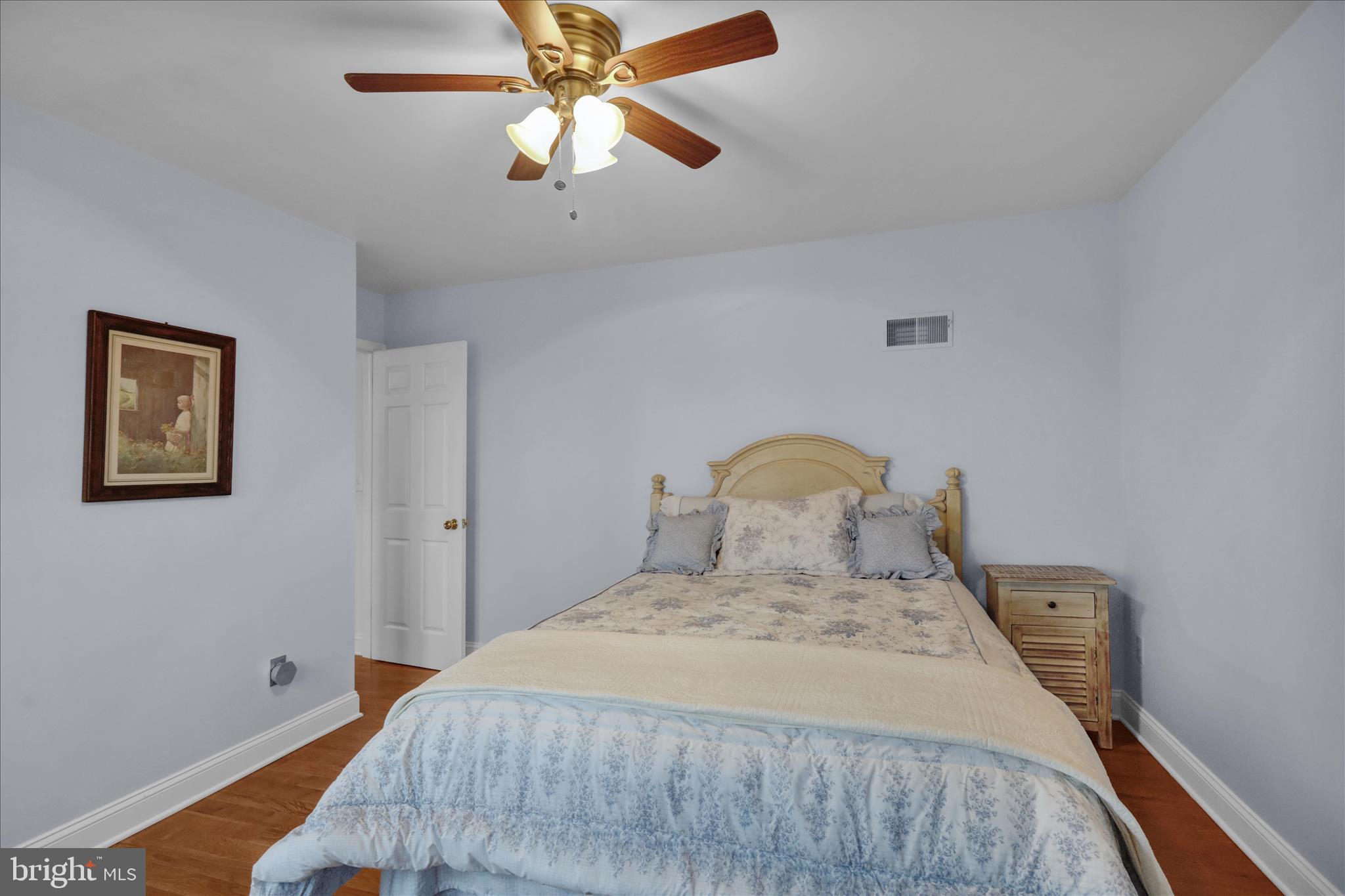 CHINKAPIN OAKS - Residential