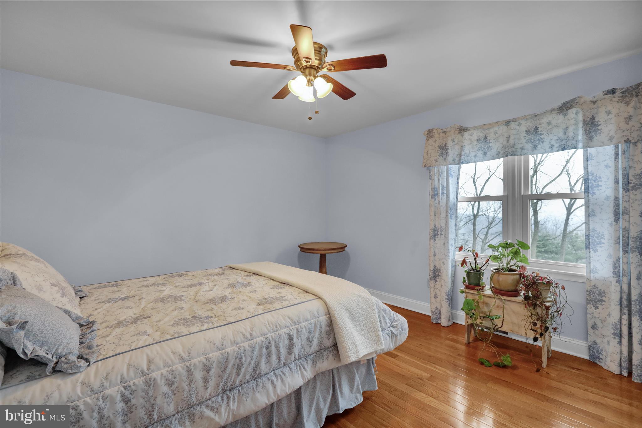 CHINKAPIN OAKS - Residential